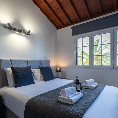 Azores Palmeira * Понта-Делгада